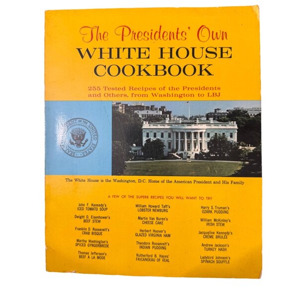 The President's Own White House Cookbook SC 1968 American Recipes Illust Vintage - Picture 1 of 13